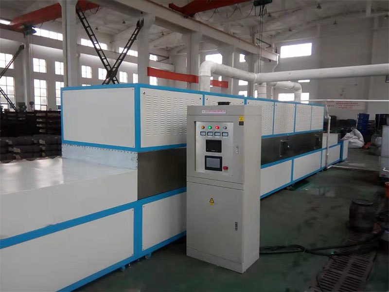 成人看片免费幹燥設備相比傳統的幹燥方法在木材加工中的應用創新